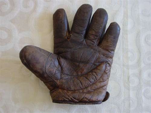 c. 1890's-00's Webless Crescent Front